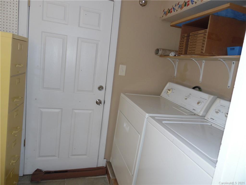 808 Emmanuel Church Road Conover, NC 28613 - Photo 10 of 26 Gallery Image 10