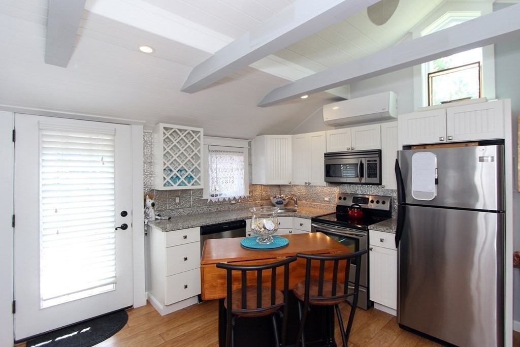3 Maple Street, Unit 4 Wareham, MA 02532 - Photo 4 of 39 Gallery Image 4
