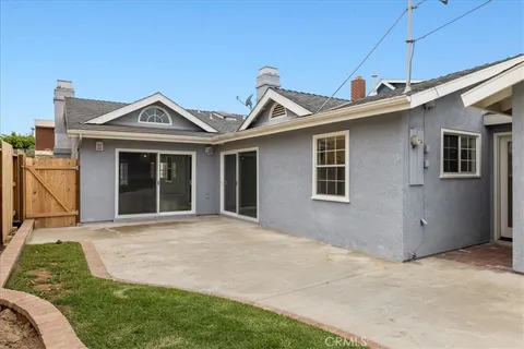 $2,995,000 | 2328 Margaret Drive, Newport Beach, CA 92663