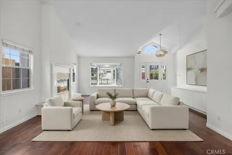 $2,750,000 | 2328 Margaret Drive, Newport Beach, CA 92663