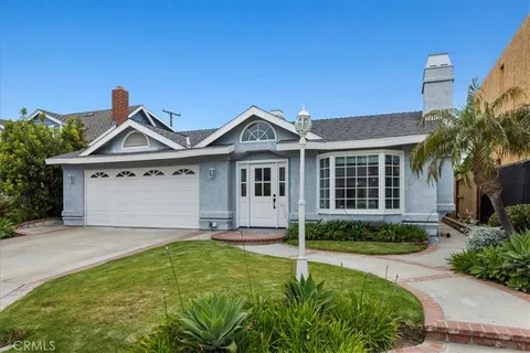 $2,995,000 | 2328 Margaret Drive, Newport Beach, CA 92663