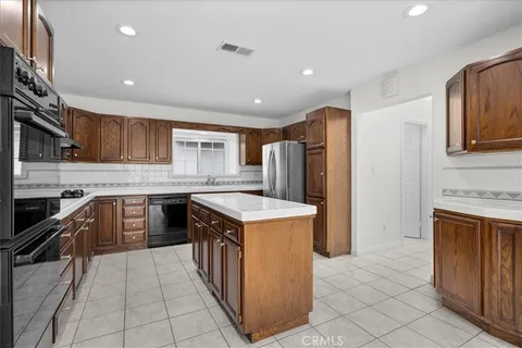 $2,995,000 | 2328 Margaret Drive, Newport Beach, CA 92663