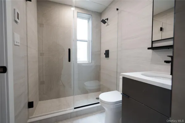 $2,500 | 315 West Broadway, Unit 1P, Long Beach, NY 11561