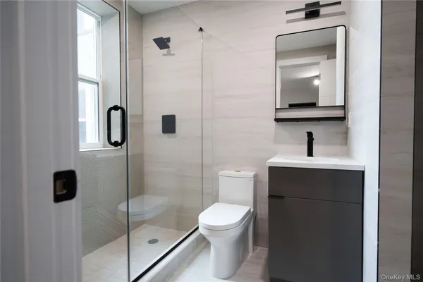 $2,500 | 315 West Broadway, Unit 1P, Long Beach, NY 11561