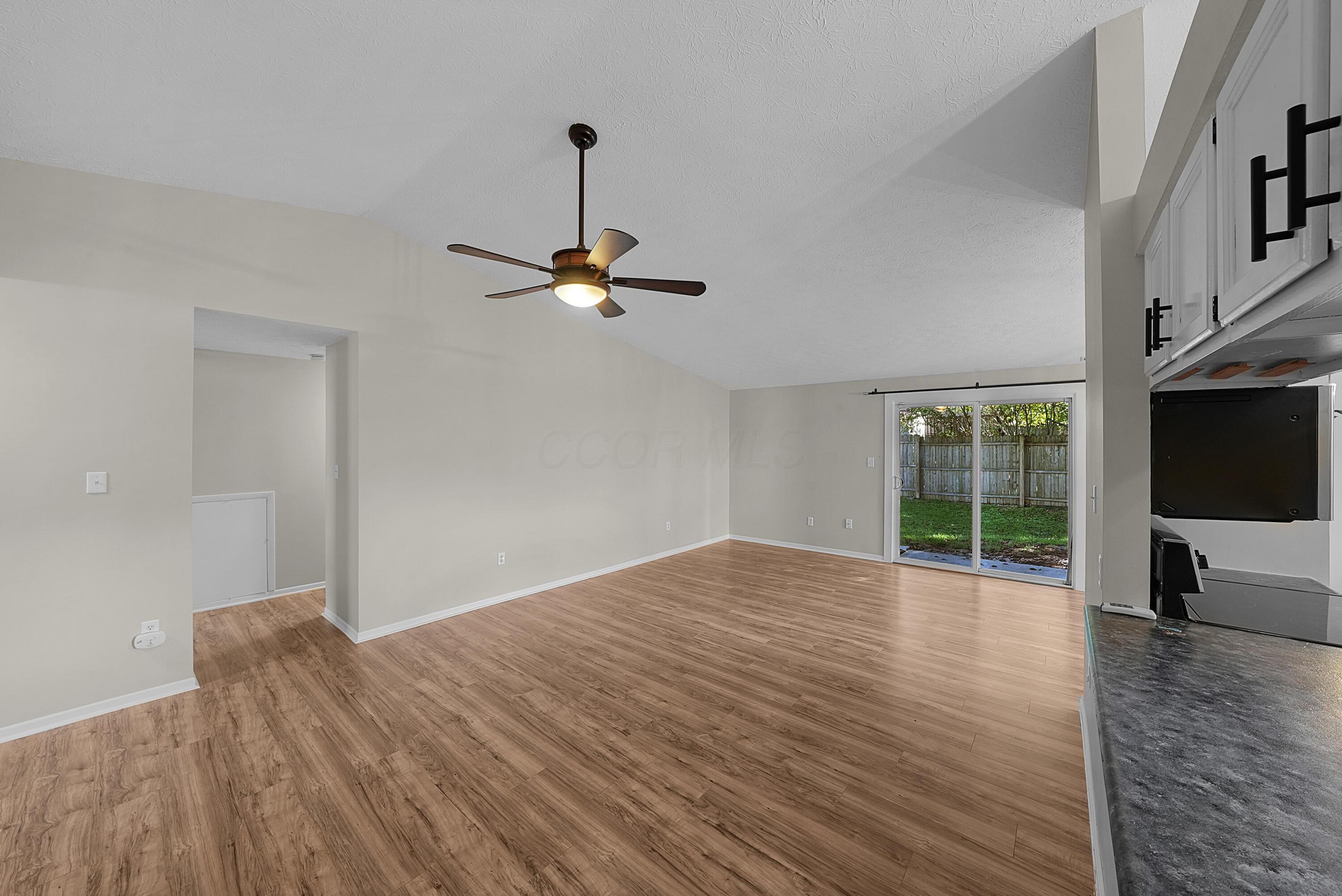 6354 Emberwood Road Dublin, OH 43017 - Photo 17 of 27 DSC08956