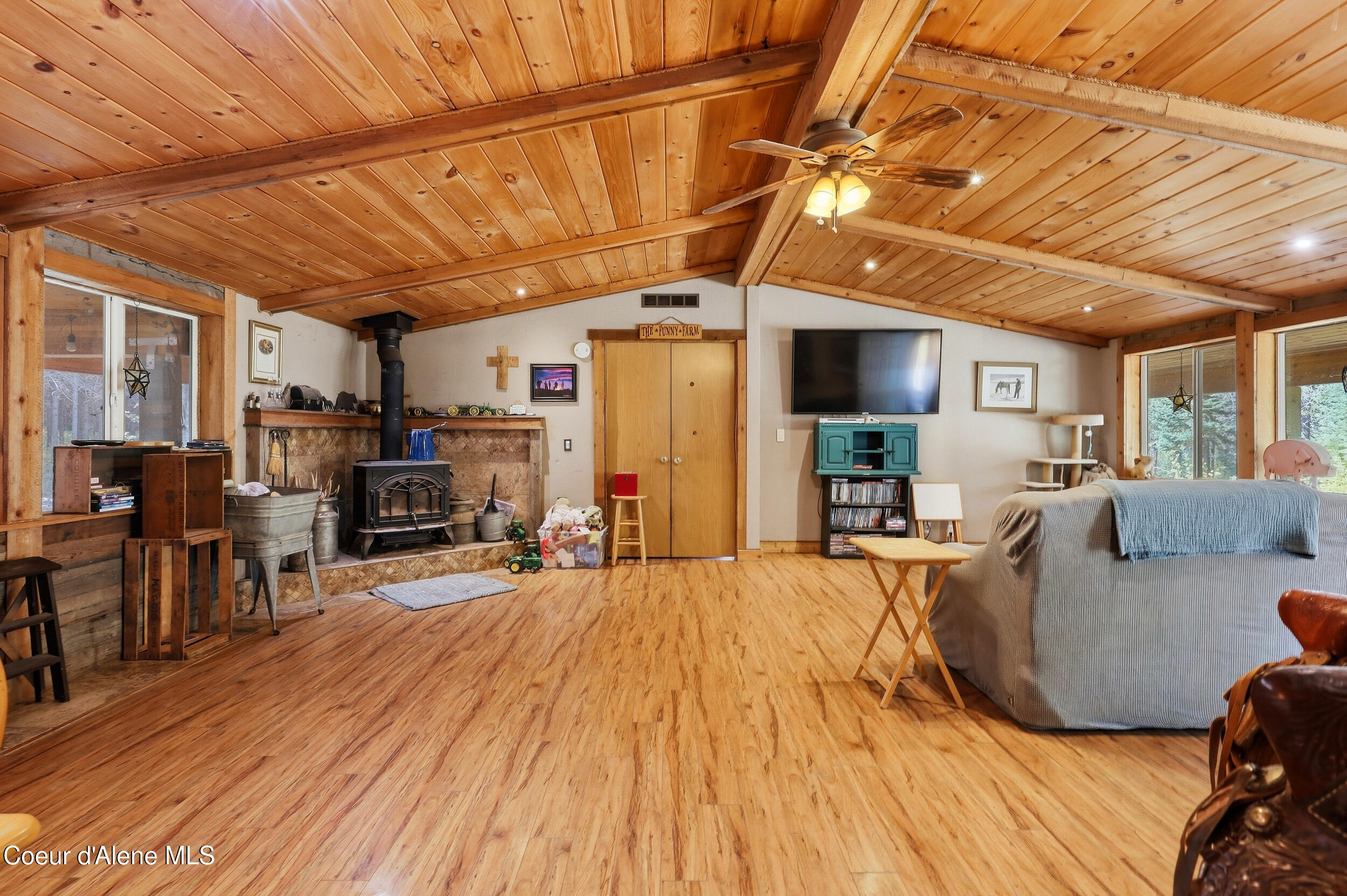 28706 North Panhandle Road Athol, ID 83801 - Photo 15 of 61 15_img_1446