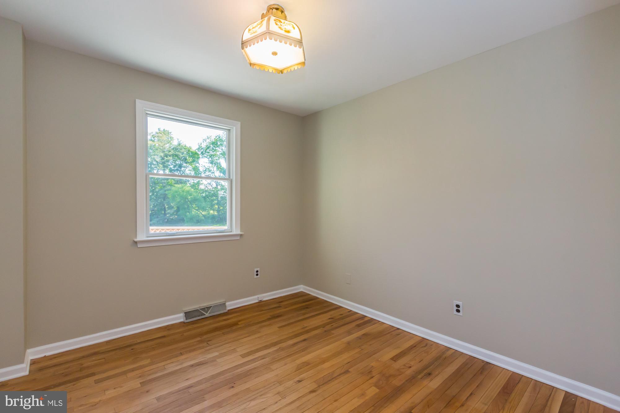 21 Nice Road Thornton, PA 19373 - Photo 25 of 61 First Floor - Bedroom