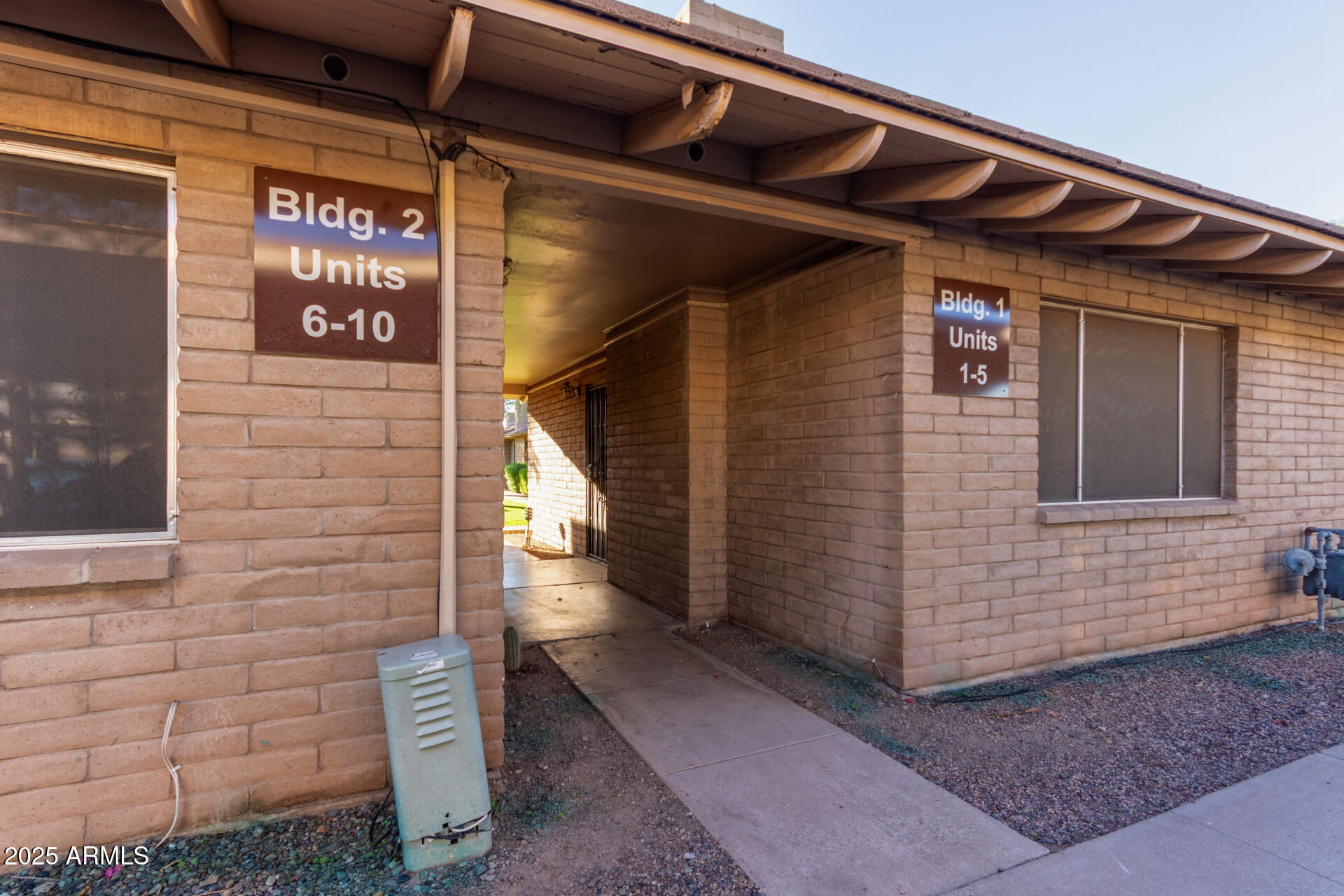 2725 South Rural Road, Unit 8 Tempe, AZ 85282 - Photo 2 of 22 01 - Rural