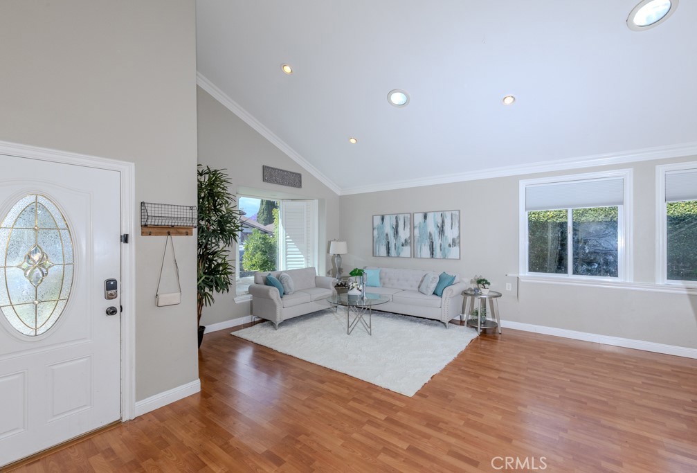 14872 Braeburn Road Tustin, CA 92780 - Photo 7 of 58