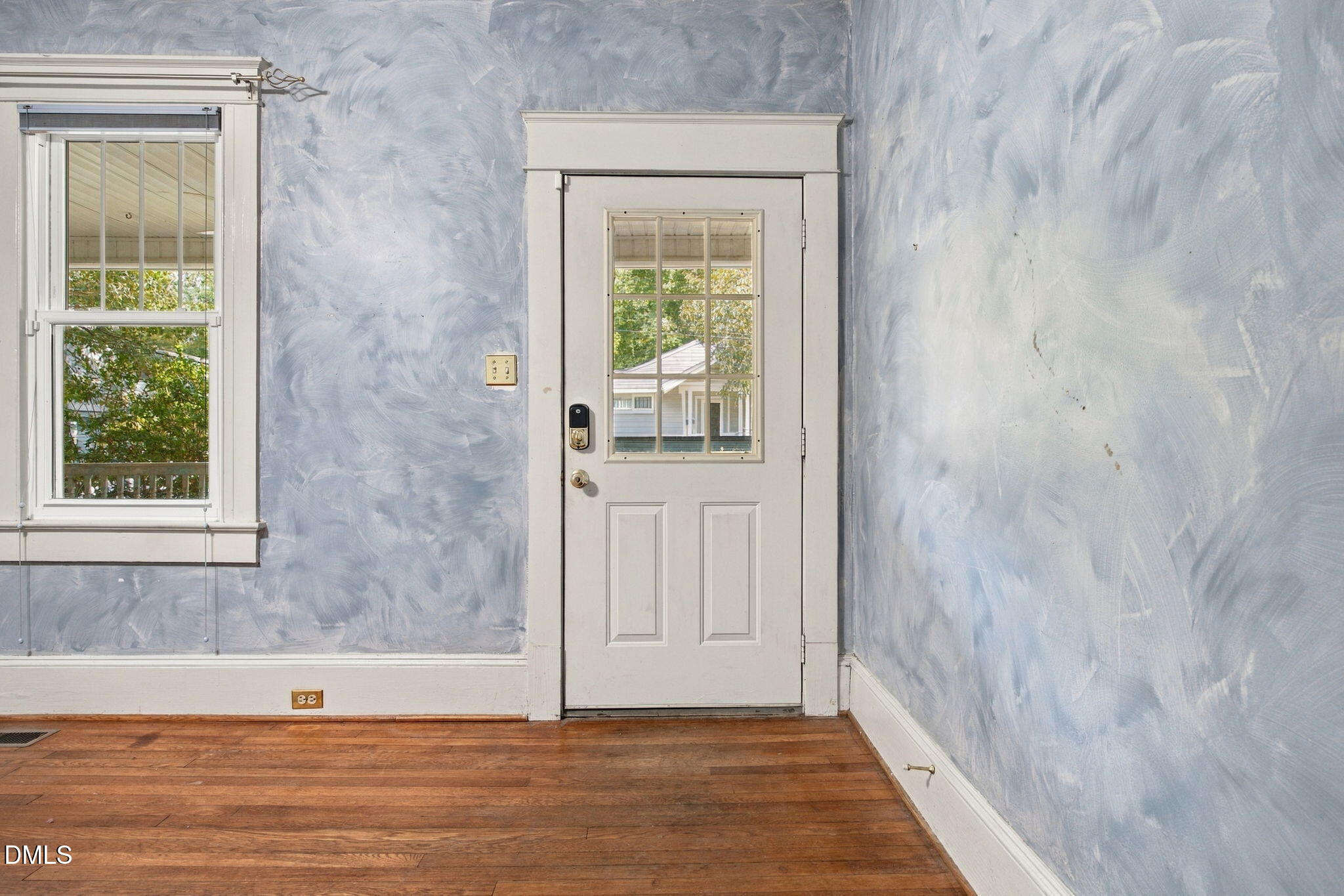 2009 McCarthy Street Raleigh, NC 27608 - Photo 28 of 43 24-web-or-mls-IMG_6934