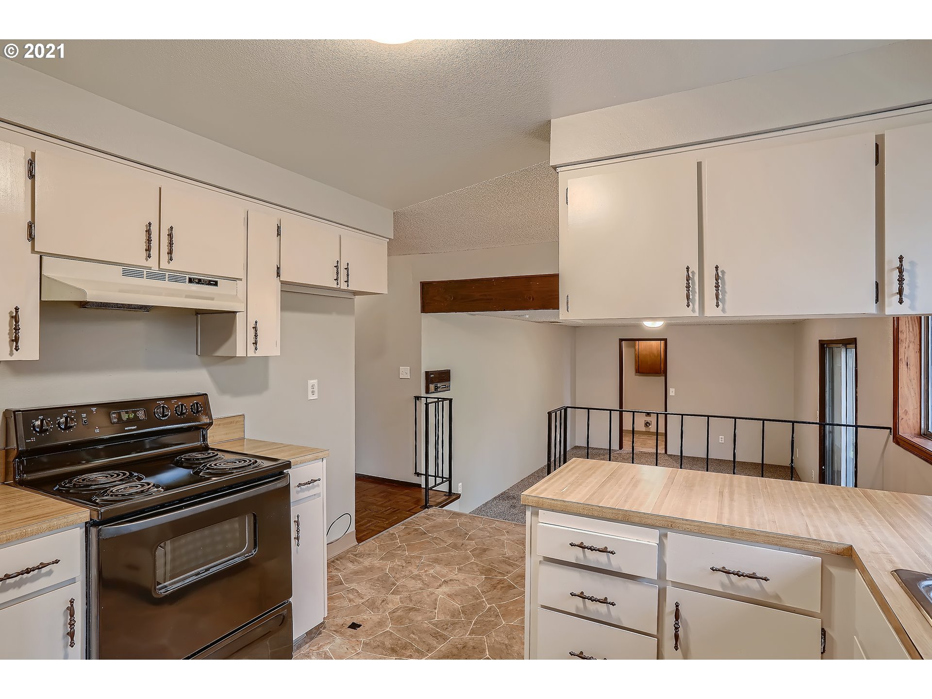 19315 Southwest Murphy Street Aloha, OR 97078 - Photo 14 of 32 Gallery Image 14