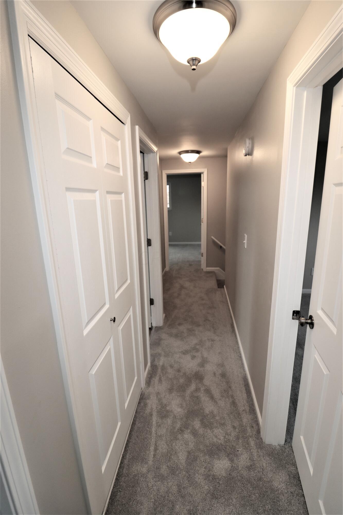 823 Ronson Avenue Gahanna, OH 43230 - Photo 22 of 37 2nd Floor Hallway