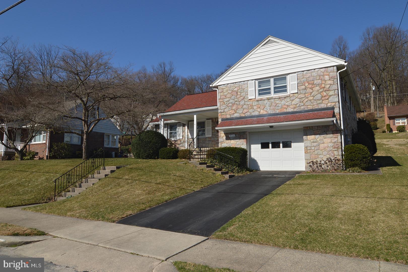 310 Friedensburg Road Reading, PA 19606 - Photo 2 of 46 Gallery Image 2