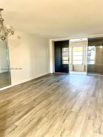 $1,750 | 6070 Northwest 64th Avenue, Unit 103, Tamarac, FL 33319