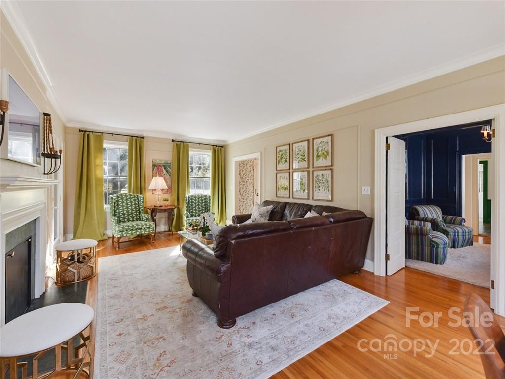 1910 South Wendover Road Charlotte, NC 28211 - Photo 11 of 43 Gallery Image 11