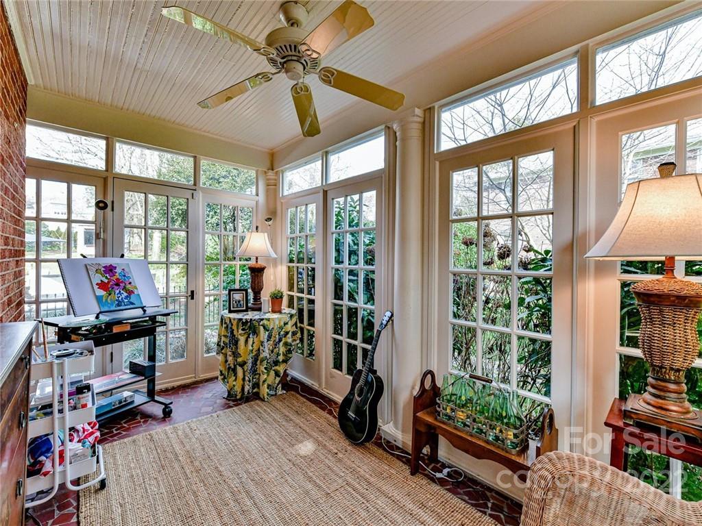 1910 South Wendover Road Charlotte, NC 28211 - Photo 12 of 43 Gallery Image 12