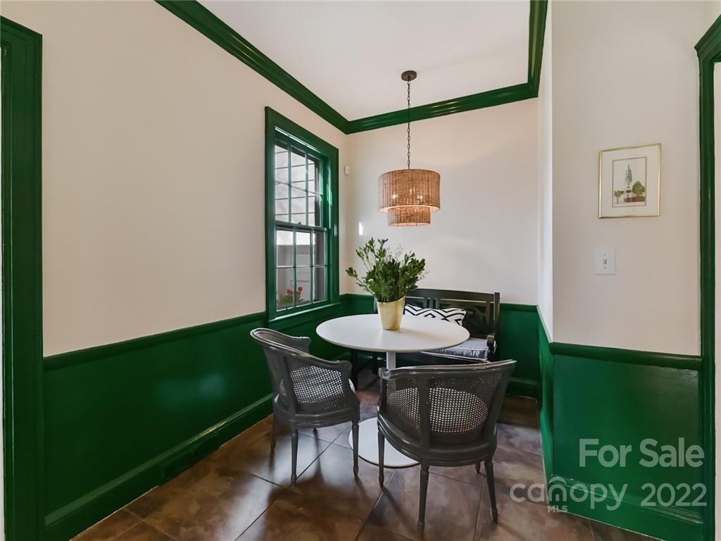 1910 South Wendover Road Charlotte, NC 28211 - Photo 16 of 43 Gallery Image 16