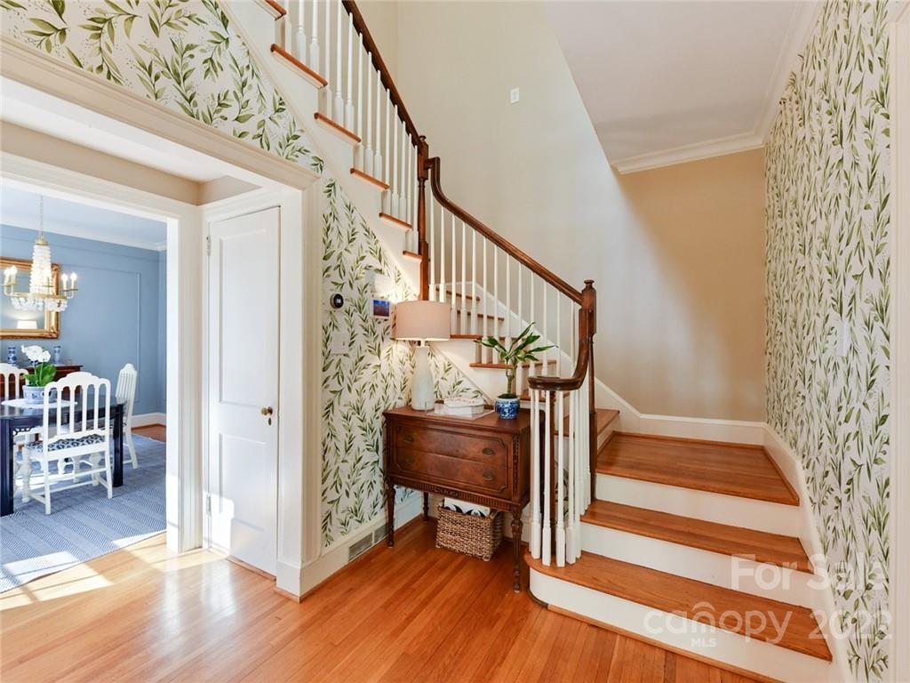 1910 South Wendover Road Charlotte, NC 28211 - Photo 24 of 43 Gallery Image 24