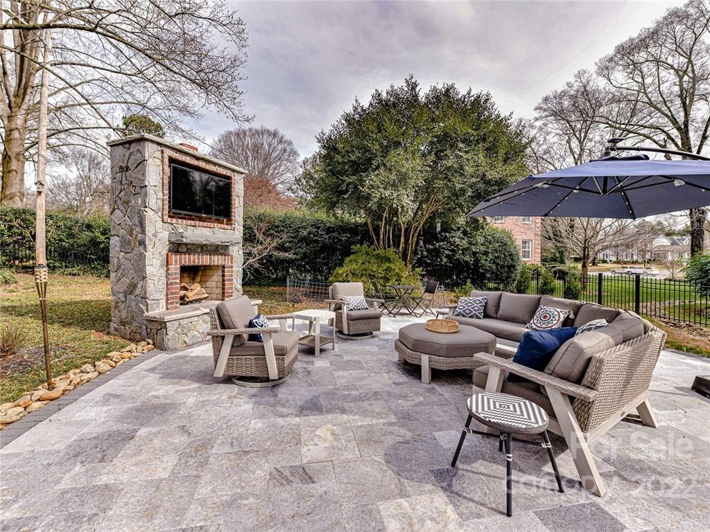 1910 South Wendover Road Charlotte, NC 28211 - Photo 37 of 43 Gallery Image 37