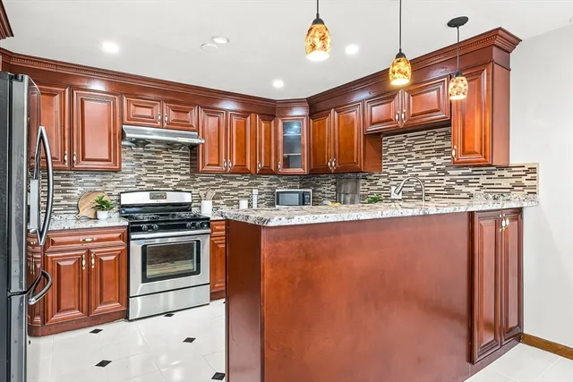 $5,000 | 35 Fells Avenue Terrace, Medford, MA 02155