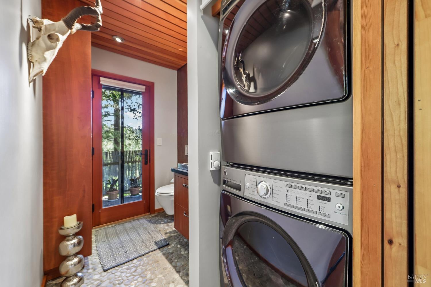 2515 Stepps Road Sebastopol, CA 95472 - Photo 15 of 93
