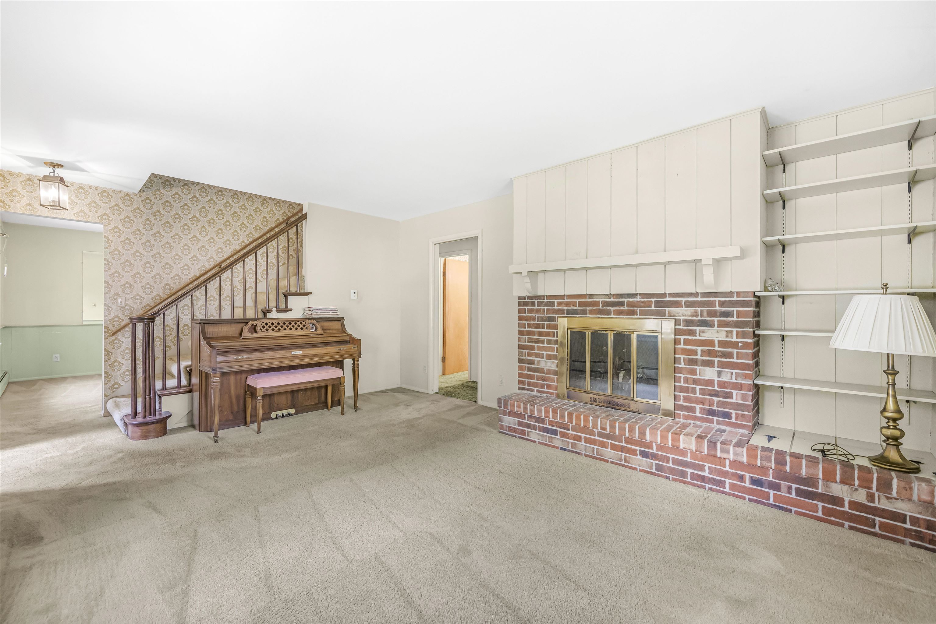424 Crestview Street Cadillac, MI 49601 - Photo 8 of 62 1946655-c95689ed-e686-41fd-bc82-dcfe7d081167.JPG