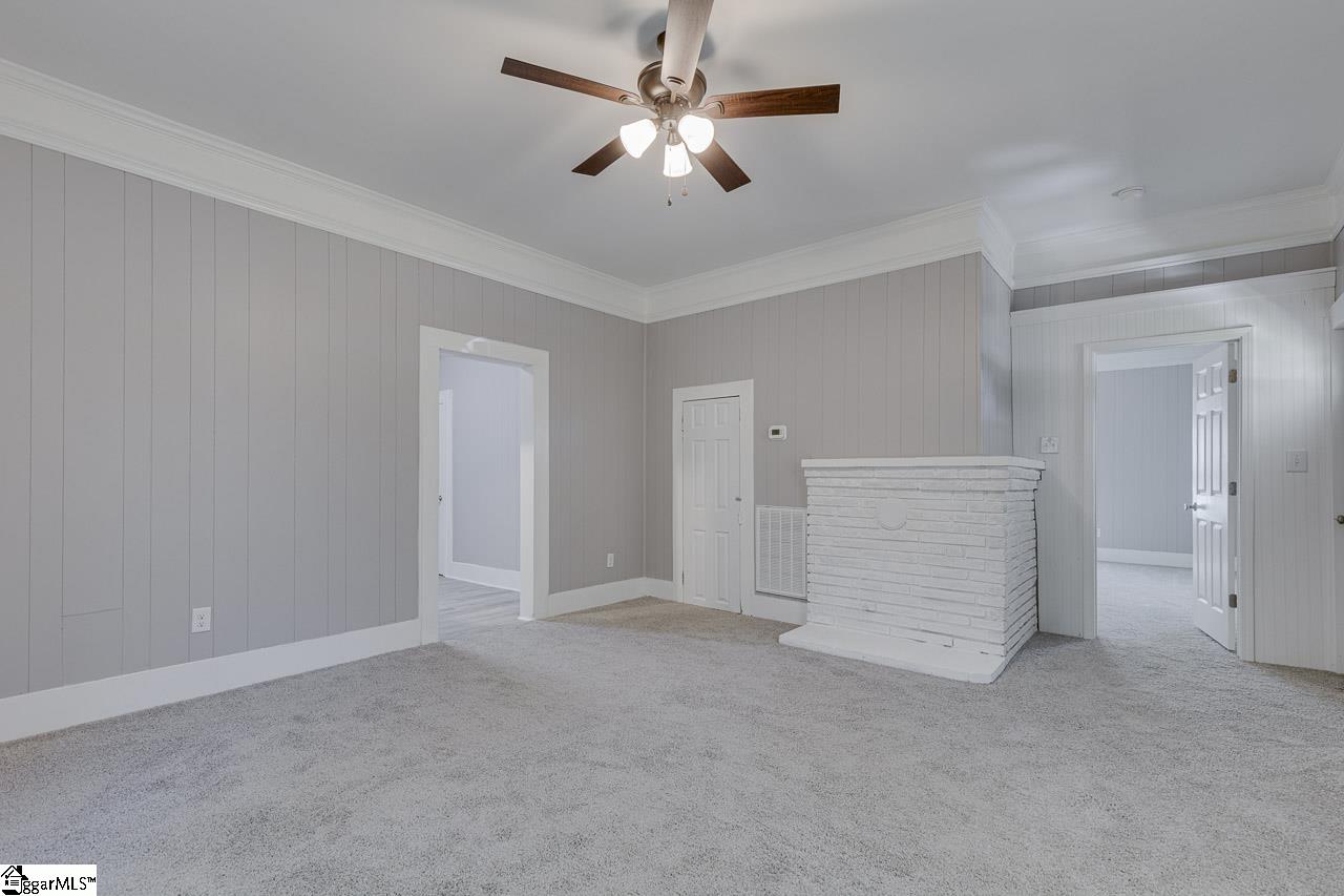 9 North Prince Street Anderson, SC 29624 - Photo 9 of 35