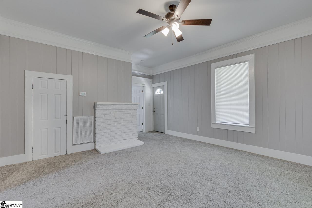 9 North Prince Street Anderson, SC 29624 - Photo 10 of 35