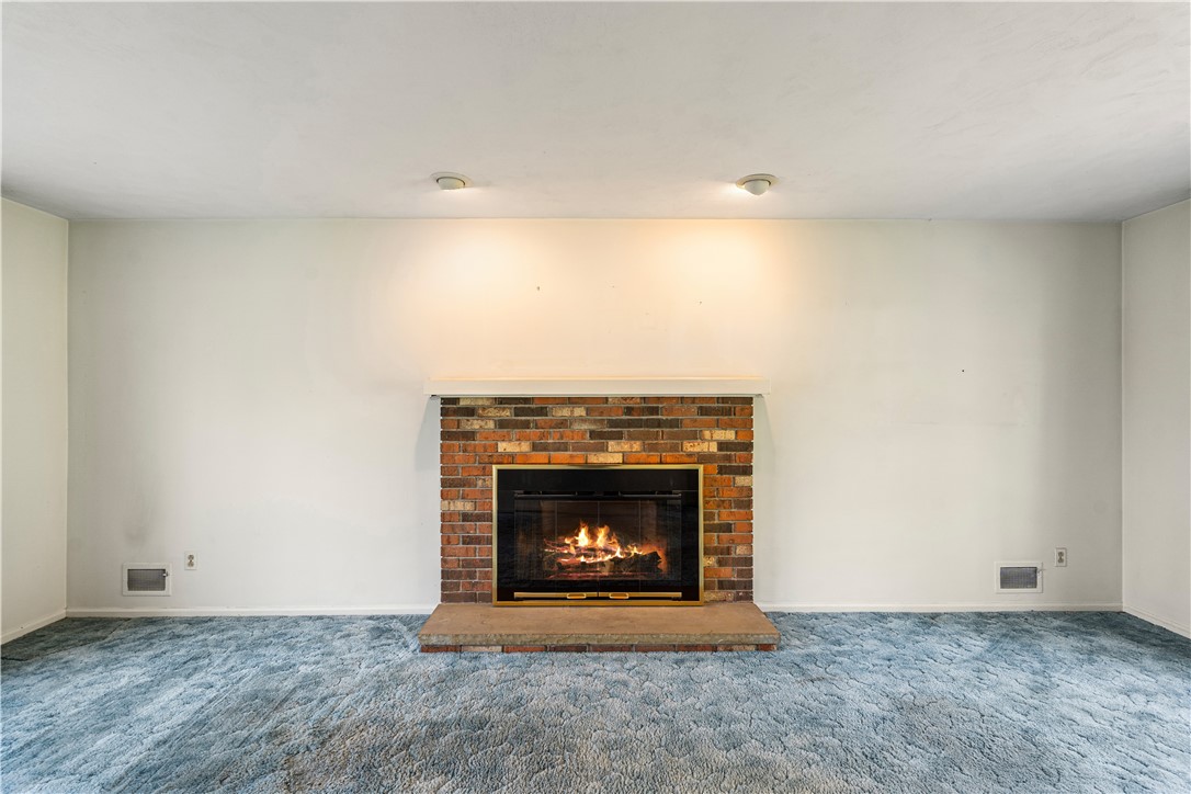2408 Rush Mendon Road Honeoye Falls, NY 14472 - Photo 8 of 38