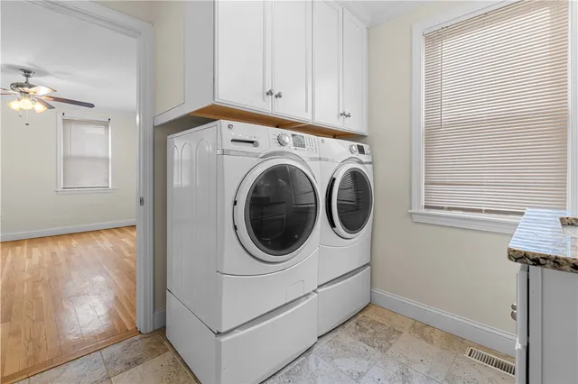 $575,000 | 596 Metacom Avenue, Warren, RI 02885