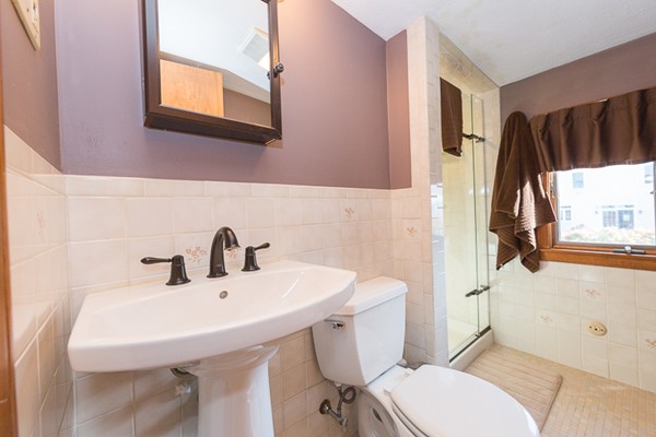 94 Robbins Road Arlington, MA 02476 - Photo 25 of 30 Gallery Image 25