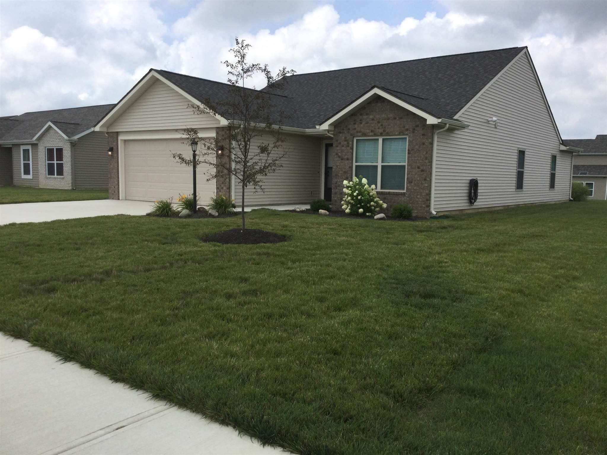 621 Independence Street Butler, IN 46721 - Photo 2 of 36