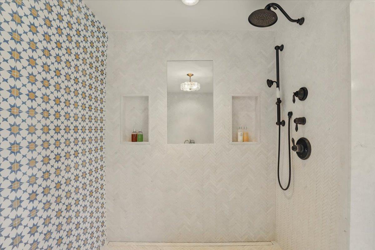 335 Croton Dam Road Ossining, NY 10562 - Photo 13 of 45 Bathroom featuring tiled shower