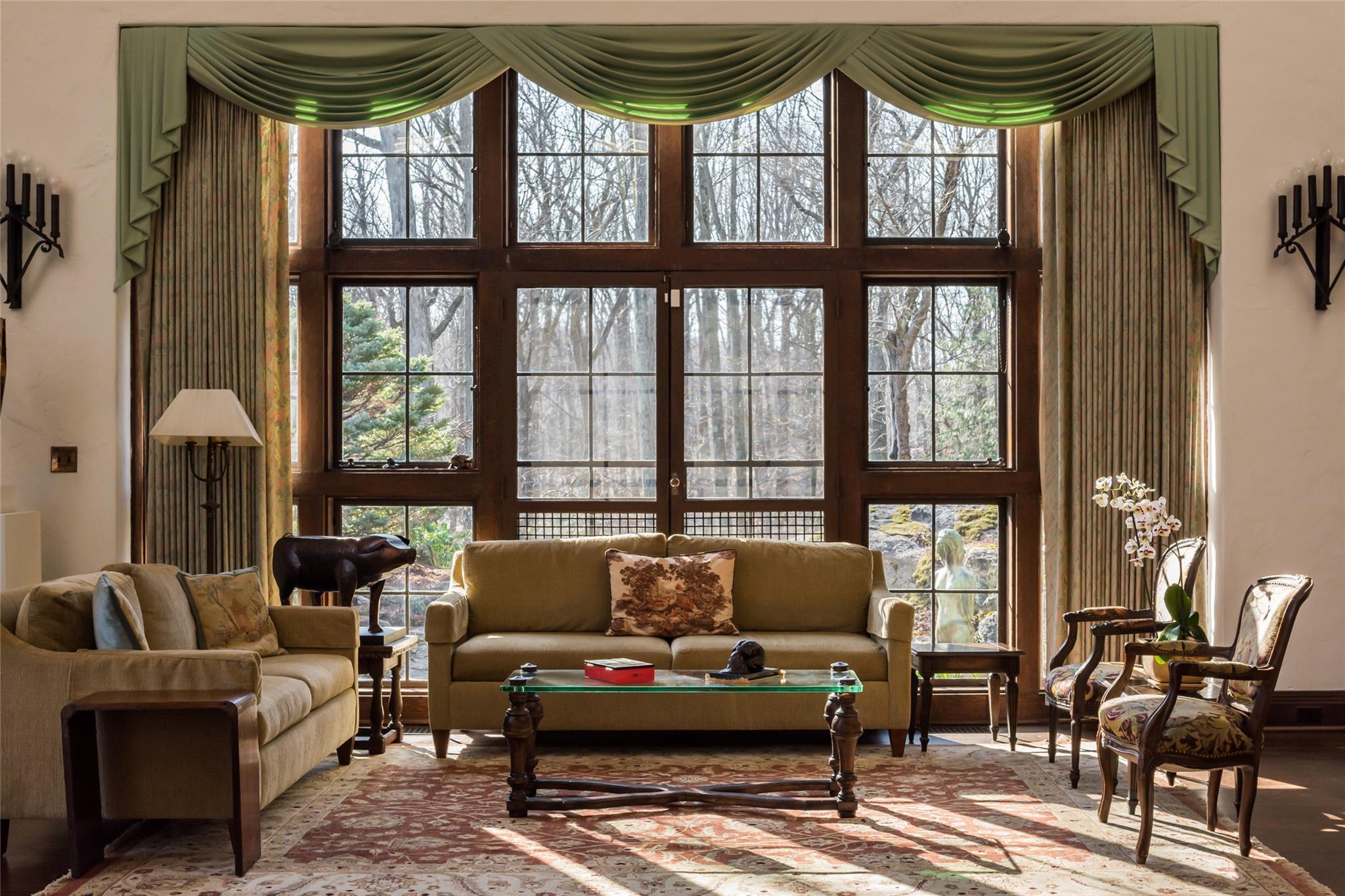 335 Croton Dam Road Ossining, NY 10562 - Photo 2 of 45 -