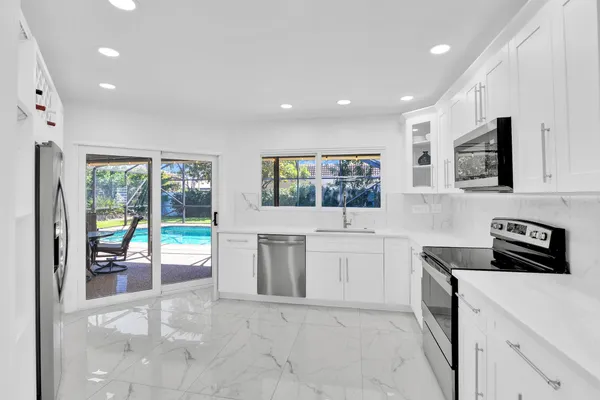 $6,750 | 798 East Boca Raton Road, Boca Raton, FL 33432