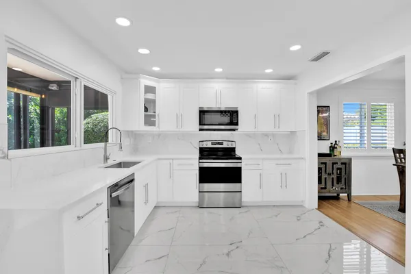 $6,750 | 798 East Boca Raton Road, Boca Raton, FL 33432