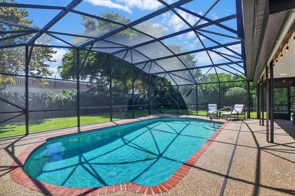 $6,750 | 798 East Boca Raton Road, Boca Raton, FL 33432