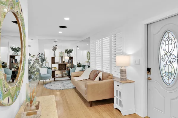 $6,750 | 798 East Boca Raton Road, Boca Raton, FL 33432