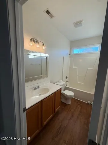 $2,000 | 941 Ellery Drive, Greenville, NC 27834