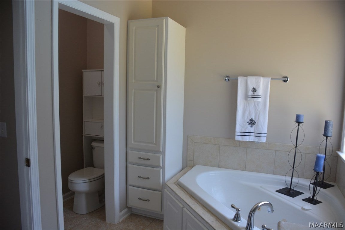 122 Autumn Way Enterprise, AL 36330 - Photo 29 of 36 Gallery Image 29