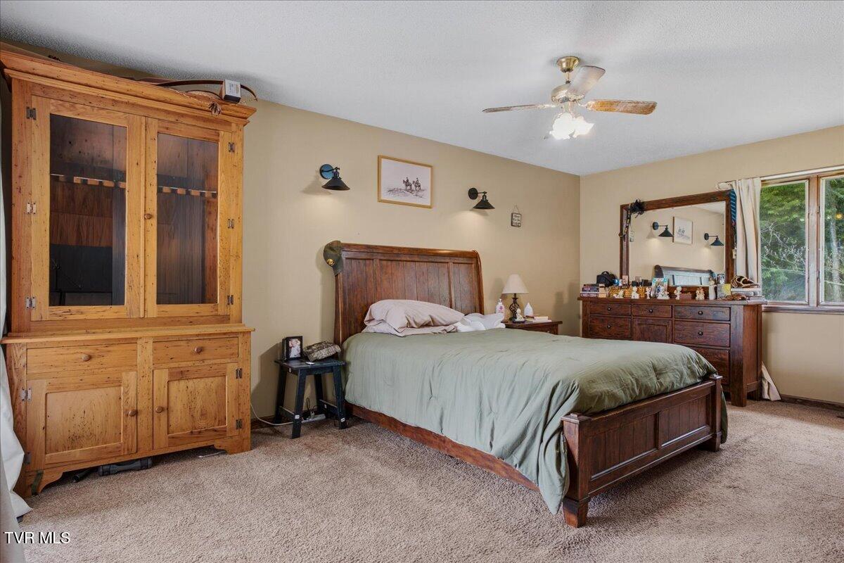 122 South Fork Road Marion, VA 24354 - Photo 27 of 70 51-WBP-S-Fork-51