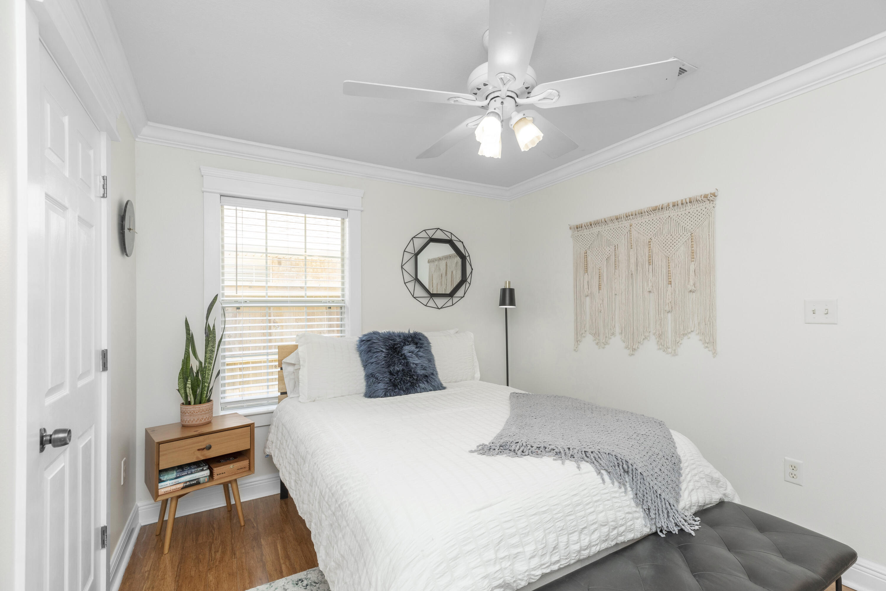 50 Bayou Landing Road Santa Rosa Beach, FL 32459 - Photo 25 of 40 a bedroom with a bed and a window