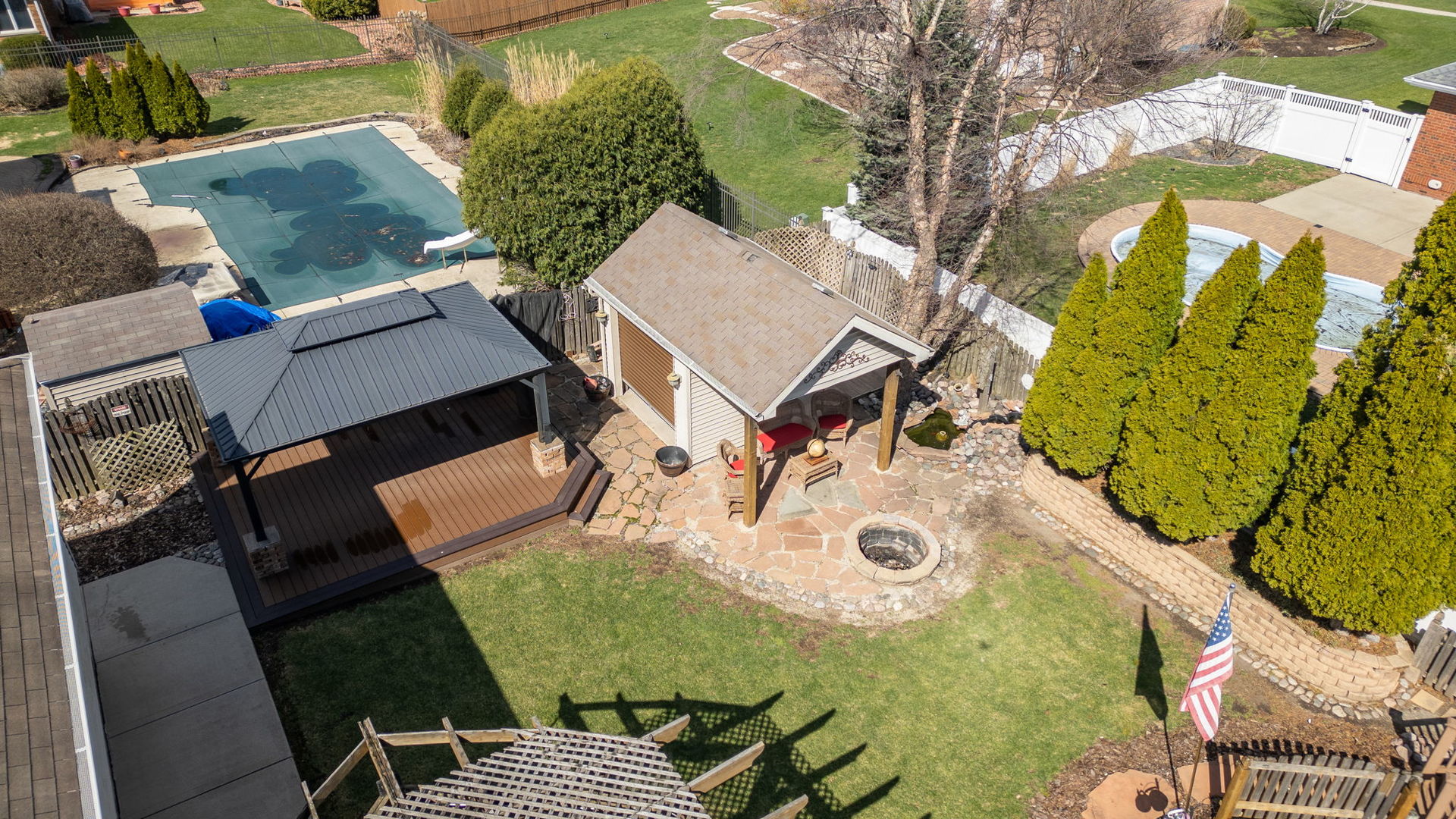 1035 Yamma Ridge New Lenox, IL 60451 - Photo 46 of 51 an aerial view of a house with swimming pool