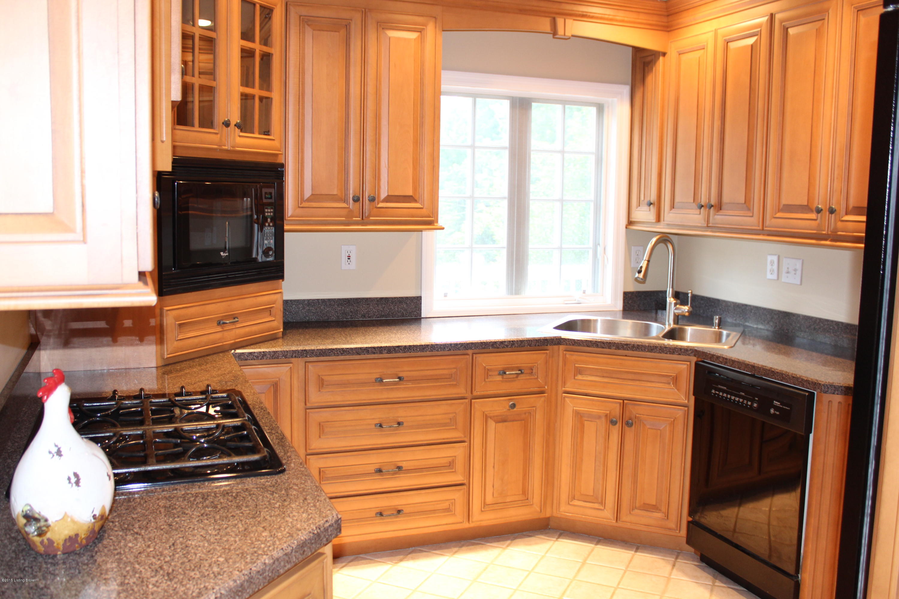 1810 Fleming Road Louisville, KY 40205 - Photo 8 of 41 Kitchen
