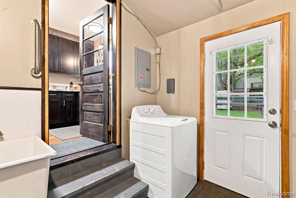 7337 Dogwood Road Lexington, MI 48450 - Photo 18 of 33 Gallery Image 18