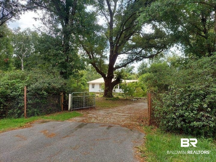 22990 Doc McDuffie Road Foley, AL 36535 - Photo 2 of 26