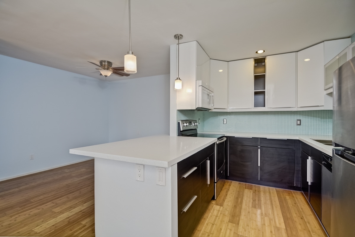 407 Requeza Street, Unit E12 Encinitas, CA 92024 - Photo 1 of 16 Gallery Image 1