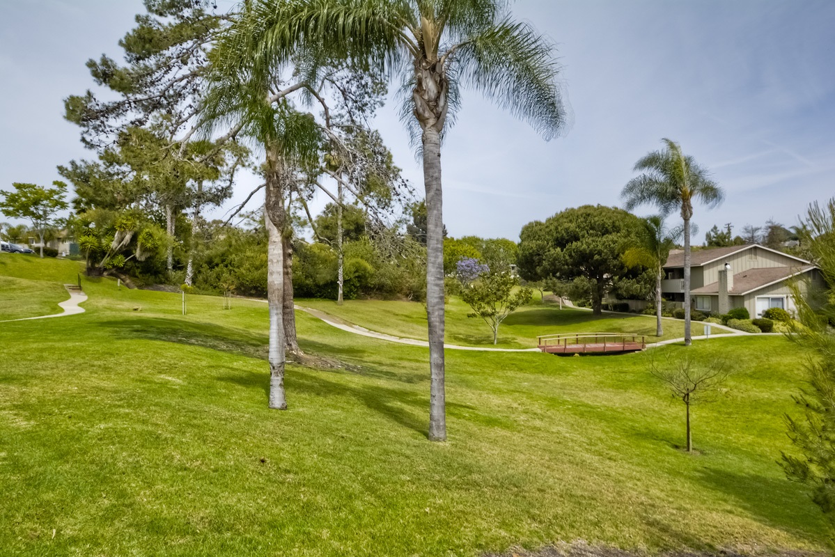 407 Requeza Street, Unit E12 Encinitas, CA 92024 - Photo 11 of 16 Gallery Image 11