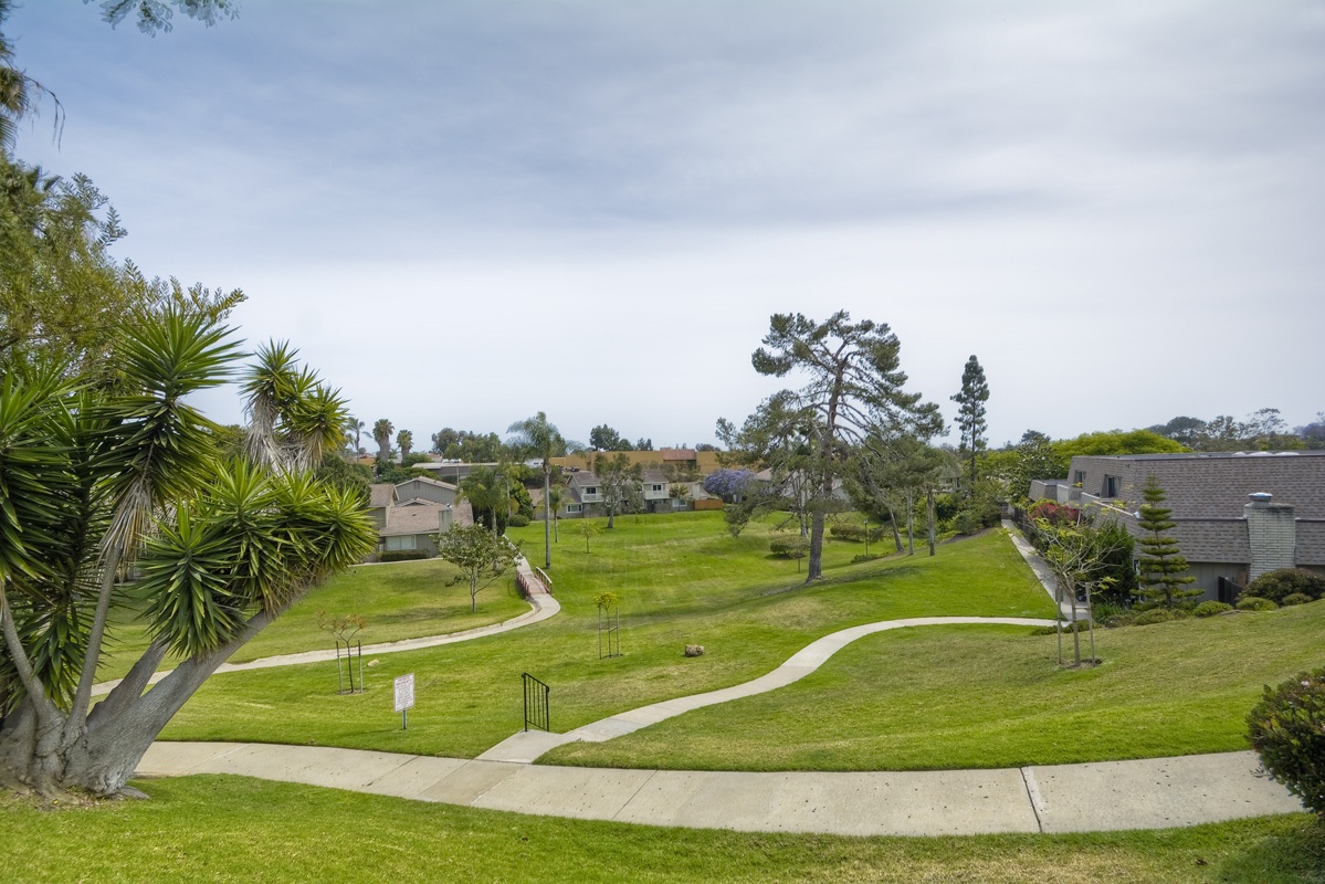 407 Requeza Street, Unit E12 Encinitas, CA 92024 - Photo 13 of 16 Gallery Image 13