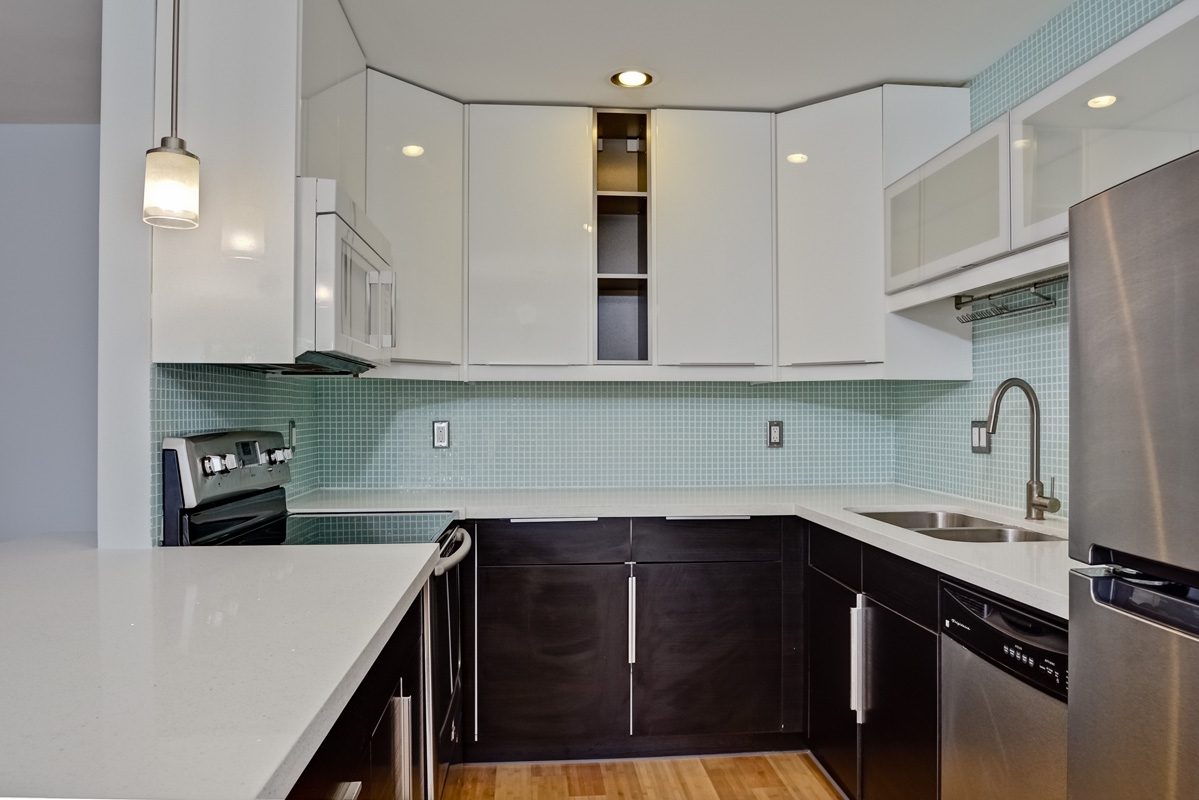 407 Requeza Street, Unit E12 Encinitas, CA 92024 - Photo 3 of 16 Gallery Image 3